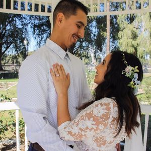 Meet your Posher, Aida